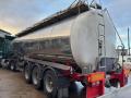 2004 Ros Roca 3 axle tanker trailer
