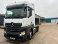 2019 (19) Mercedes Actors 2545 T/Unit