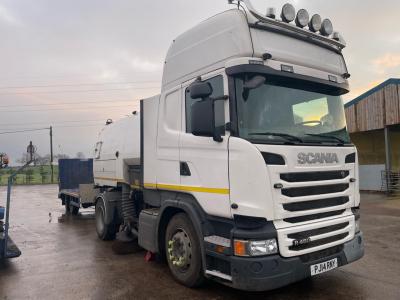 2014 (14) Scania R450 Road Sweeper