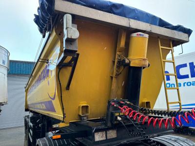 2016 STAS tri axle tipping trailer