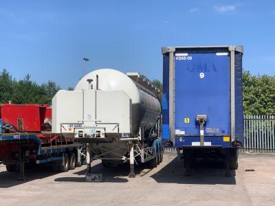 2016 Fellbinder tri axle 50m 3 pot powder tanker